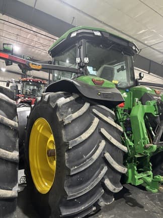 Image of John Deere 8R 340 equipment image 3
