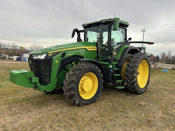 2025 John Deere 8R 370 Equipment Image0