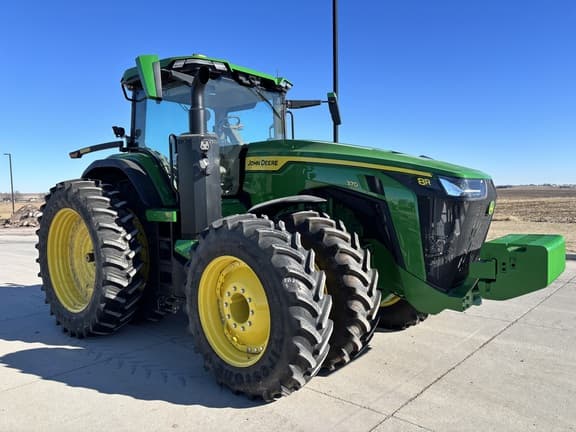 Image of John Deere 8R 370 equipment image 3
