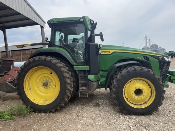 Image of John Deere 8R 370 equipment image 3