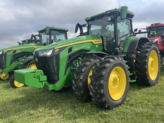 Image of John Deere 8R 370 equipment image 1