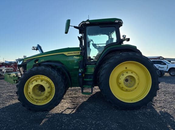 Image of John Deere 8R 370 equipment image 1