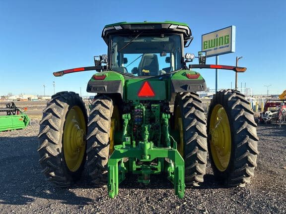 Image of John Deere 8R 370 equipment image 3