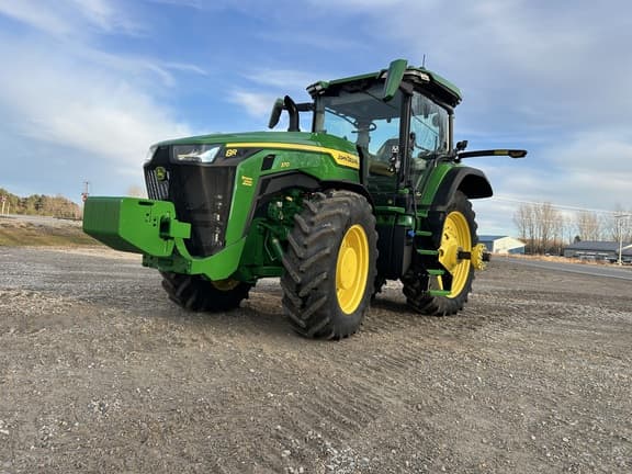 Image of John Deere 8R 370 equipment image 4