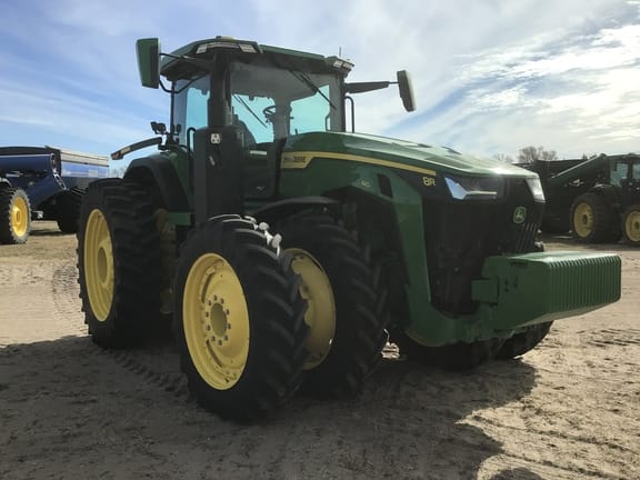 2025 John Deere 8R 410 Equipment Image0