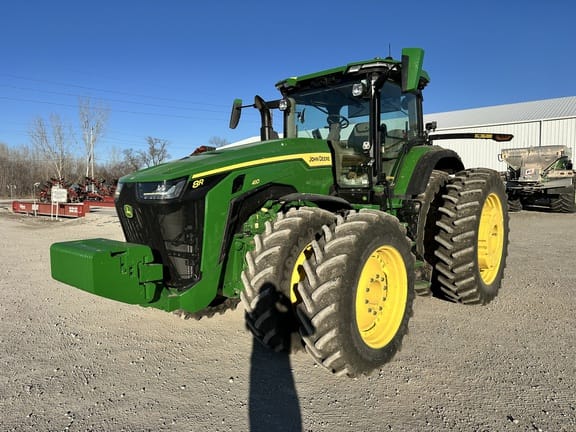 2025 John Deere 8R 410 Equipment Image0
