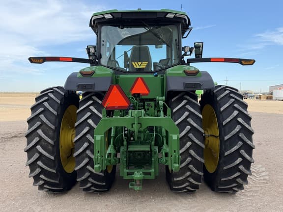 Image of John Deere 8R 410 equipment image 2