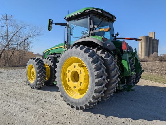 Image of John Deere 8R 410 equipment image 2