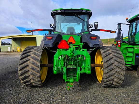 Image of John Deere 8RT 410 equipment image 1