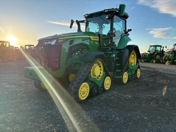 2025 John Deere 8RX 370 Equipment Image0