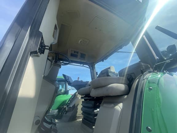 Image of John Deere 8RX 410 equipment image 4