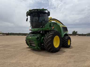 Forage Harvesters - Self Propelled