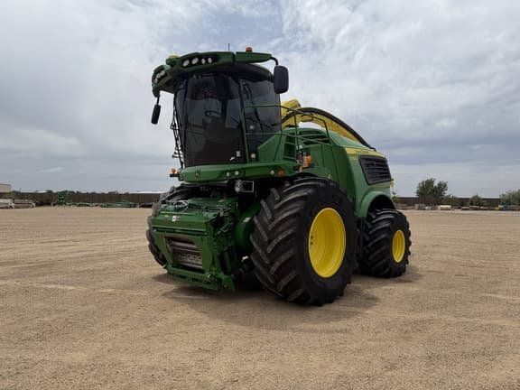 Image of John Deere 9700 Primary image