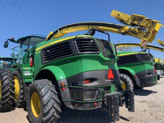 Image of John Deere 9700 equipment image 2