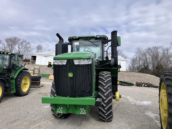 Image of John Deere 9R 390 equipment image 1