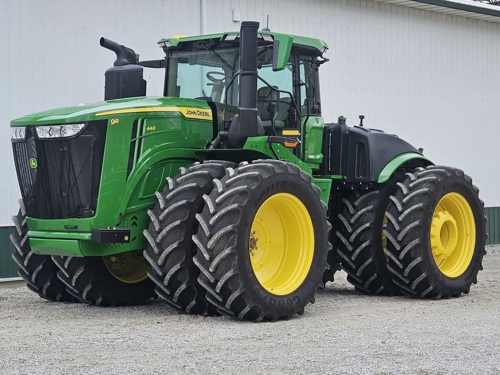 Image of John Deere 9R 440 Primary image
