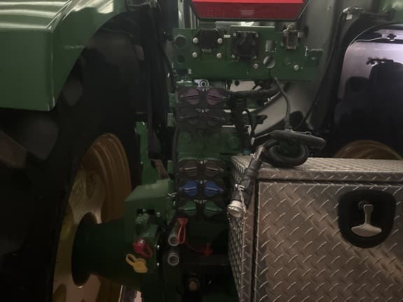 Image of John Deere 9R 440 equipment image 3