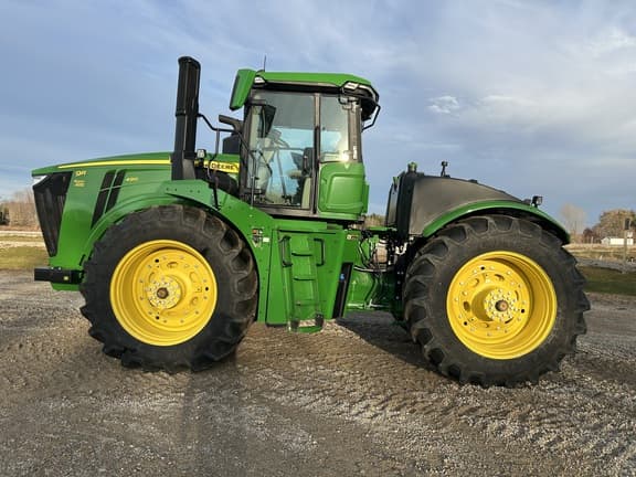 Image of John Deere 9R 490 equipment image 1