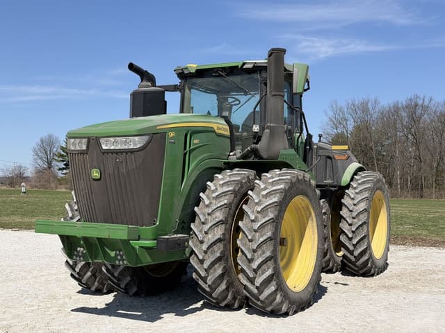 Image of John Deere 9R 490 equipment image 1