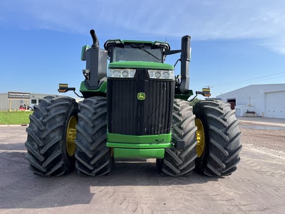 Image of John Deere 9R 590 equipment image 2