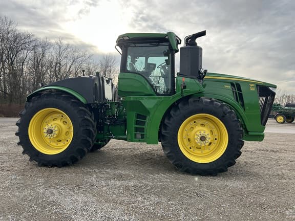 Image of John Deere 9R 590 equipment image 4