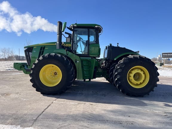 2025 John Deere 9R 640 Equipment Image0