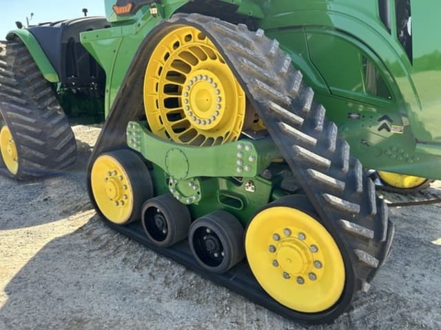 Image of John Deere 9RX 590 equipment image 2