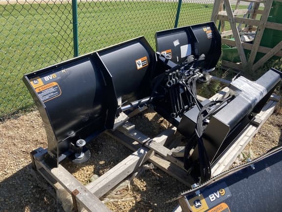 Image of John Deere BV8 equipment image 2