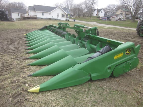 Image of John Deere CF12 equipment image 1