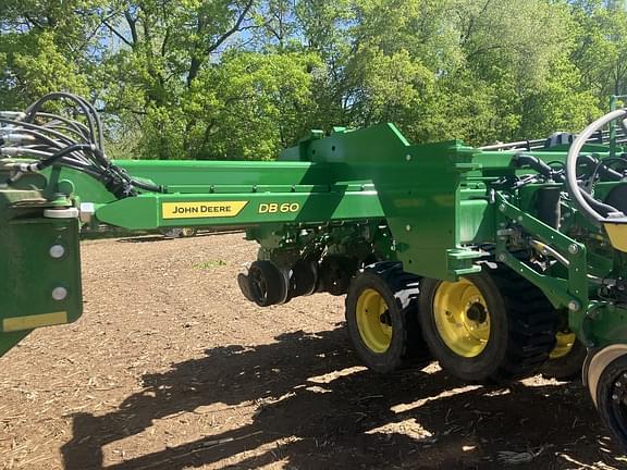 Image of John Deere DB60 equipment image 2