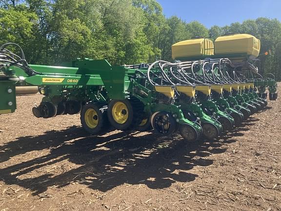 Image of John Deere DB60 Primary image