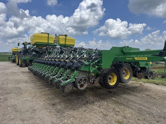 2025 John Deere DB60 Equipment Image0