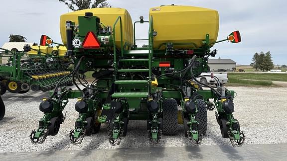 Image of John Deere DB60 equipment image 4