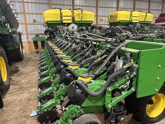 Image of John Deere DB66 equipment image 3