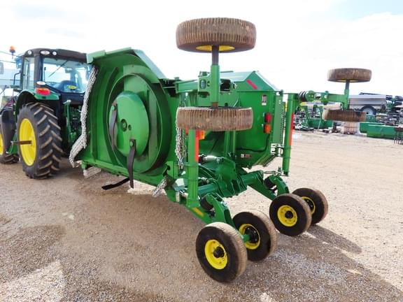 Image of John Deere FC15R equipment image 4