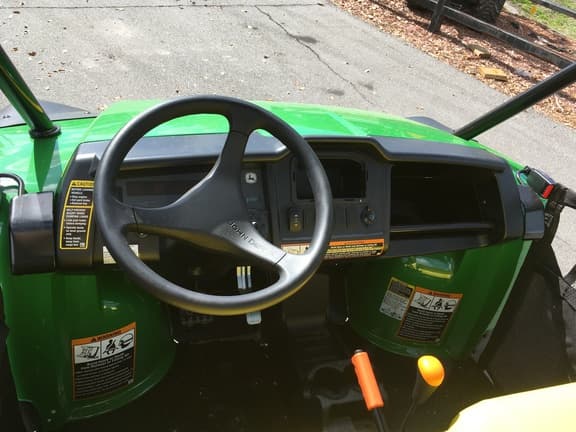 Image of John Deere HPX615E equipment image 4