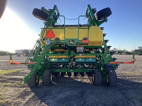 Image of John Deere N540C equipment image 4