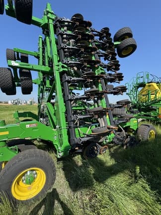 Image of John Deere N560 equipment image 4