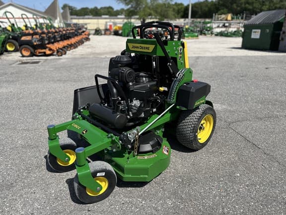 Image of John Deere Q810E Image 0