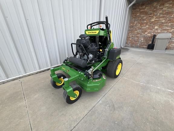 Image of John Deere Q810E equipment image 1