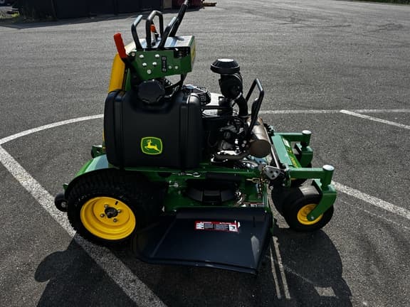 Image of John Deere Q810E equipment image 1