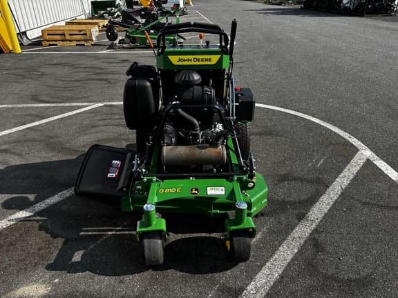 Image of John Deere Q810E equipment image 2