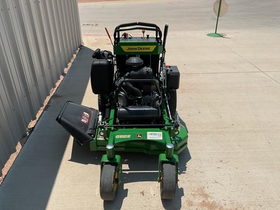 Image of John Deere Q810E equipment image 2
