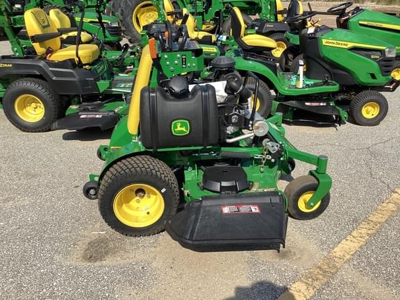 Image of John Deere Q820E equipment image 4