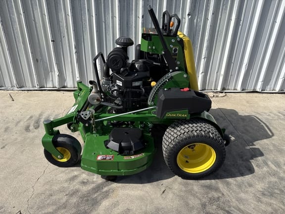 2025 John Deere Q820E Equipment Image0