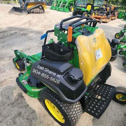 Image of John Deere Q820M equipment image 2