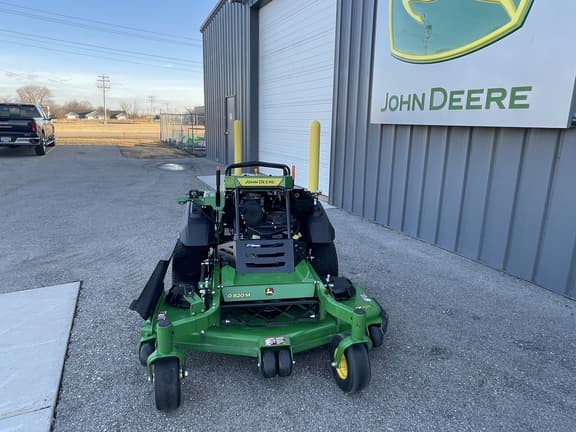 Image of John Deere Q820M equipment image 1