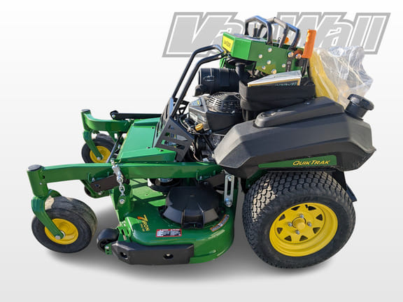 2025 John Deere Q820M Equipment Image0