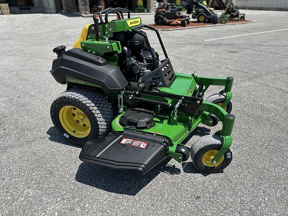 Image of John Deere Q850M equipment image 2