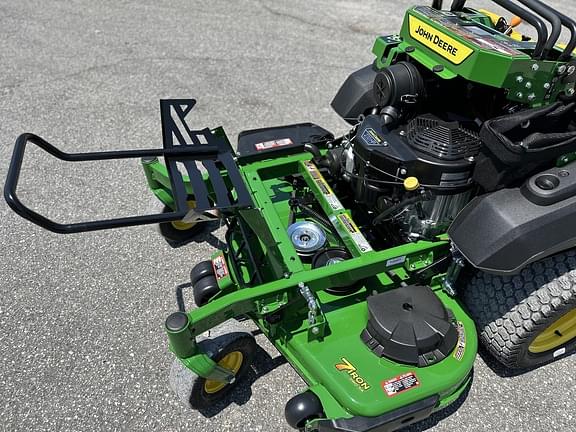 Image of John Deere Q850M equipment image 4